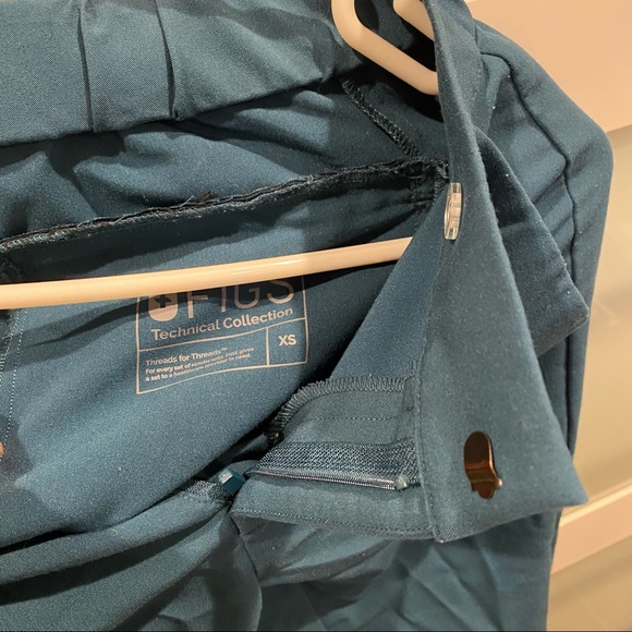 Figs Caribbean Blue Scrub Pants - Picture 3 of 3